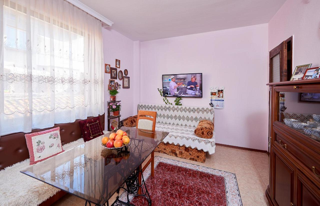פומורי Apartment Dora מראה חיצוני תמונה